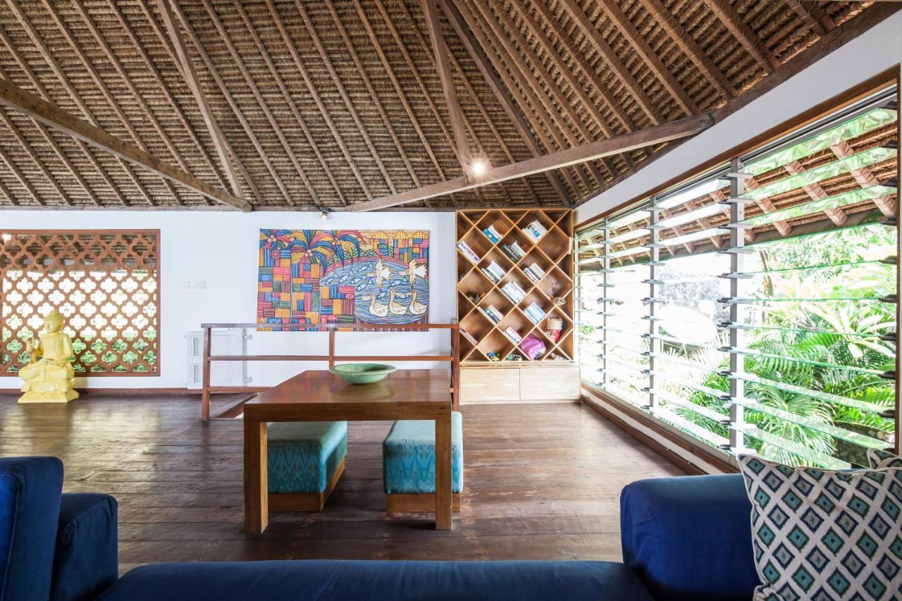 Villa Gmb Beach House Uluwatu Buitenkant foto