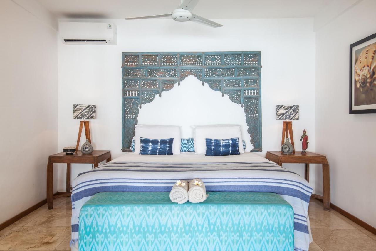Villa Gmb Beach House Uluwatu Buitenkant foto